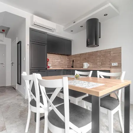 Apartament Gran דירה *